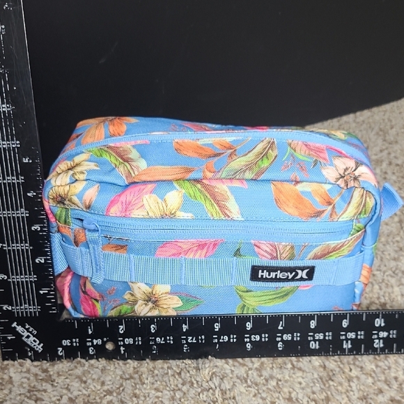 Hurley Floral Blue Cosmetic Case - Picture 5 of 5